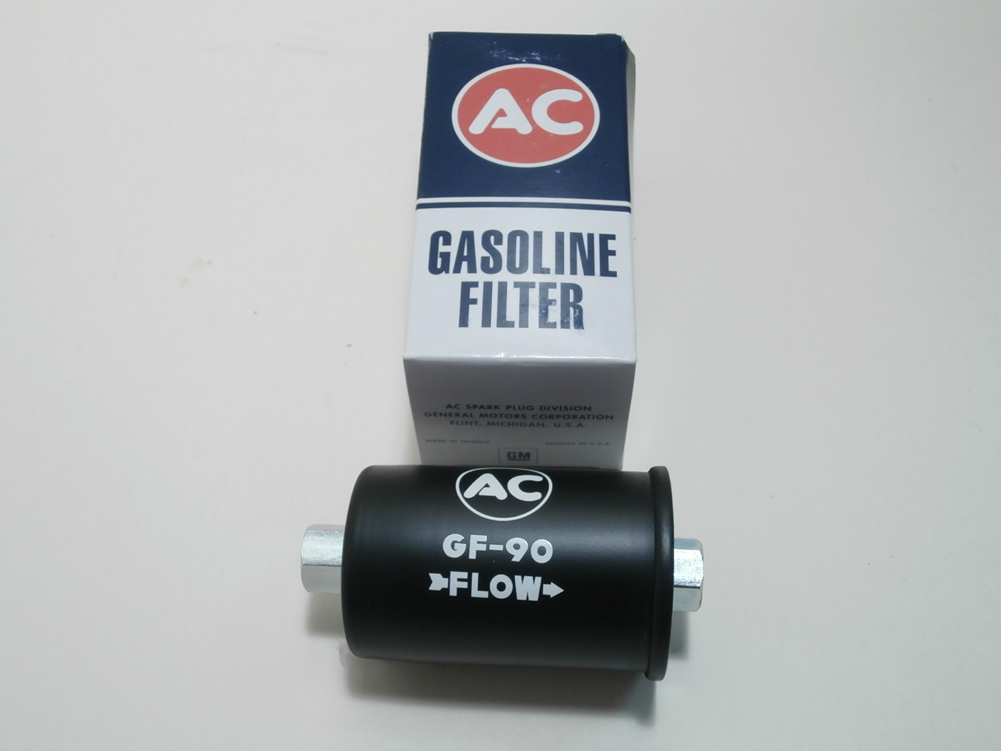 Fuel Filter Black GF-90, 63-65